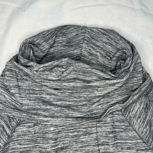 L.L. Bean Cozy Cowl Neck Pullover Sweatshirt Gray Marl | Medium - Picture 5 of 11